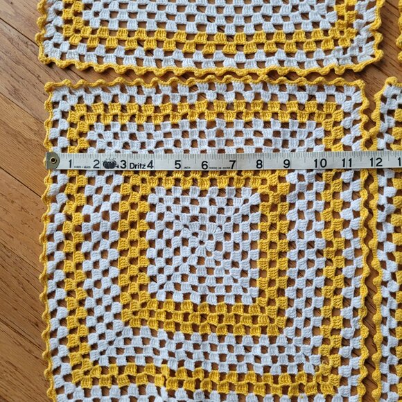Crochet Granny Square Table Top Placemats Set of 4 Handmade Yellow - Picture 5 of 7